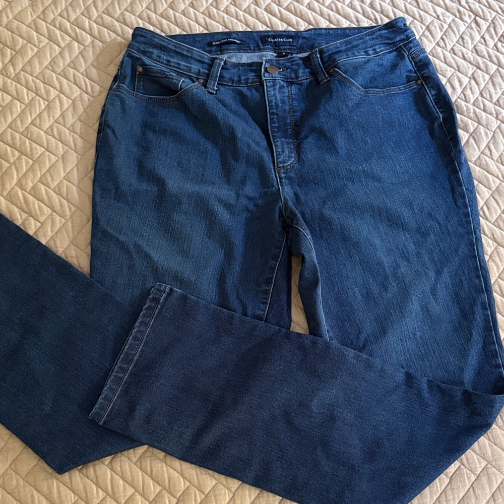 Charter Club Medium Blue Straight Leg Jeans. Size 12  Lexington Straight